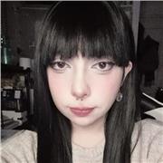 Profesora de Inglés, tutora de matemáticas y ciencias naturales