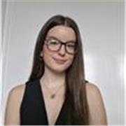 Profesora de inglés apta para todos los niveles.