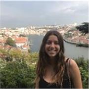 Estudiante de ingeniería imparte clases de refuerzo