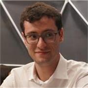 Laureato triennale al Politecnico di Torino offre ripetizioni di informatica e matematica