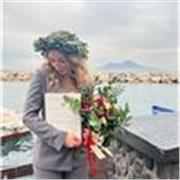 Laureata in lettere classiche e moderne impartisce lezioni online di latino, greco, inglese e materie umanistiche