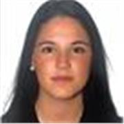 Profesora joven cercana y con ganas de enseñar 