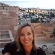 Profesora de Higiene bucodental con más de 15 años de experiencia.