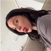 Passionnée par l’enseignement et motivée à accompagner les élèves dans leur progression, je suis disponible pour donner des cours