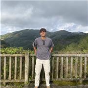 Profesor en proceso de titulación de ADE y marketing. Puedo impartir clase de cualquier asignatura que ciencias sociales o deporte