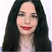 Maestra de inglés educación primaria para niños de 6-12 años aproximadamente, aunque podría enseñar a más en el área de inglés 