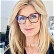 Insegnante madrelingua tedesca con 12 anni di esperienza offre lezione private agli studenti scuola superiore sia ad adulti.