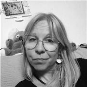 Aesh pendant 10 ans et bilingue anglais, je me propose d'accompagner essentiellement les élèves de primaire.