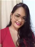 Sou muito dinâmica e criativa, e me identifico com crianças