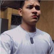 Profesor de informática con conocimiento en actos básicos