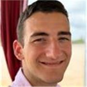 Etudiant dynamique, je me propose pour accompagner votre enfant dans la préparation de ses devoirs.