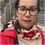 Soy una persona proactiva abierta a nuevos desafíos y dispuesta a enseñar mi  idioma a quienquiera que desee aprenderlo.