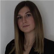 Possibilité d’aider tous les niveaux de mathématiques, du CP jusqu’à spécialité Mathématiques au lycée. Avec des bases d’aide aux devoirs avec des élèves de primaire et collège, j’aidais également mes camarades de classe au lycée avant les contrôles