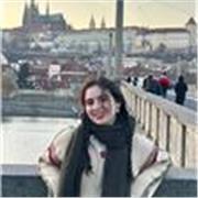 Profesora titulada de Historia que ofrece clases particulares a domicilio en Logroño, La Rioja.