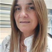 Fomento en los estudiantes el aprendizaje de la lengua con enfoque comunicativo, trabajando todas las habilidades