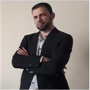 Erfahrener Software Entwickler, biete Unterricht in Software Engineering, Verteilte Systeme, Software Testing und Web Design. 