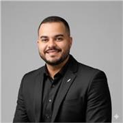 Ofereço aula de violão para iniciante, com grande experiência