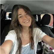 Soy una estudiante de segundo de ingenieria biomédica. Me gustan mucho las matemáticas y por eso quiero compartir mis aptitudes con alumnos que lo necesiten.