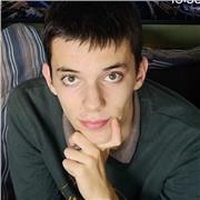 Etudiant en fac d'économie, je donne des cours de soutien scolaire peu importe la matière de la primaire jusqu'au collège. A part