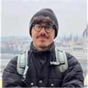 Mi chiamo Simone, ho 23 anni e sono uno studente di statistica della Sapienza. Offro ripetizioni di Matematica, Fisica, Latino
