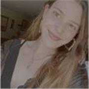 estudiante de Filosofía, responsable y paciente. Ofrezco clases de apoyo para Primaria y de Humanidades y Ciencias Sociales (ESO)