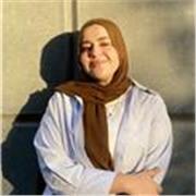 Un'insegnante competente e affidabile. Insegno inglese, arabo e arte.