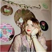 Udzielam lekcji psychologii z różnych dziedzin dla studentów, ale także dla osób, które po prostu pasjonują się tematem