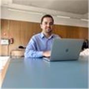 Profesor de inglés con 5 años de experiencia, imparte clases particulares para niños y adultos en Salamanca y online.