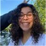 Native Italian tutor passionate about cultural exchange, offering engaging online Italian lessons for adults and kids. 