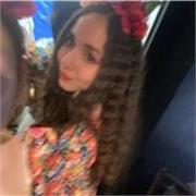 Studentessa presso un liceo linguistico disponibile per ripetizioni di spagnolo per i ragazzi delle medie e delle superiori