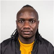 I give affordable private music production and piano lessons