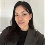 Estudiante universitaria con más de 4 años de experiencia impartiendo clases particulares a niños de primaria y de la ESO.