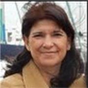 Profesora titulada en agronomía imparte clases en temas relacionados con las ciencias naturales y biología.