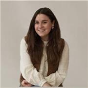 Profe divertida, organizada e innovadora para alumnos de Infantil a 2º ESO.