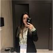 Médica (etapa post-MIR), ex-auxiliar de cátedra en Anatomía/Fisiología/Semiología Médica; Posgrado en Didáctica Universitaria