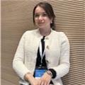 İstanbul Medipol Üniversitesi ELT mezunuyum, 3 yıllık deneyimli İngilizce öğretmeniyim.
