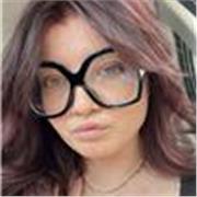 Studentessa di Giurisprudenza diplomata al liceo Scienze Umane (opzione economico sociale) propone aiuto compiti 