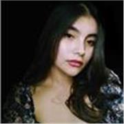 Profesor de inglés imparte clases a todas las edades