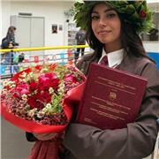Laureata Magistrale in LM-38 Lingue per l'Impresa e la Cooperazione Internazionale