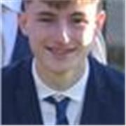 Profesor de fútbol apto para todas las edades, también mates e inglés.