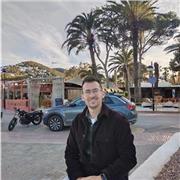 Entrenador personal, psicólogo y coach deportivo. Cercano, simpático y que te ayuda a conseguir los objetivos