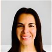 Me defino como psicopedagoga y orientadora educativa con un enfoque cercano e inclusivo.