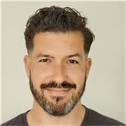 Professeur d'arts appliqués depuis 10 ans, Graphiste Freelance. Diplomé du P.E.T, DNSEP et Master en communication culturelle