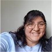 Maestra de apoyo escolar o universitario