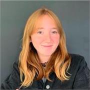 Diplômée d'une grande école de commerce, je suis professeur de mathématiques pour les élèves de primaire / collège à Paris.