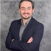 Profesor de Matemáticas con especial dedicación al cálculo y la estadística.