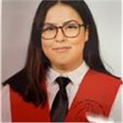 Soy estudiante de bachillerato de ciencias y estoy dispuesta ayudar. Me considero buena explicando.