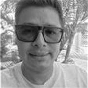 Profesor de actividades acuáticas natación en piscina y aguas abiertas