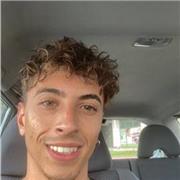 Laureato in economia aziendale