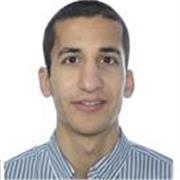 Puedo dar clases de química, física y matemáticas y también puedo ayudarle con el inglés un poco después de estar 8 años fuera